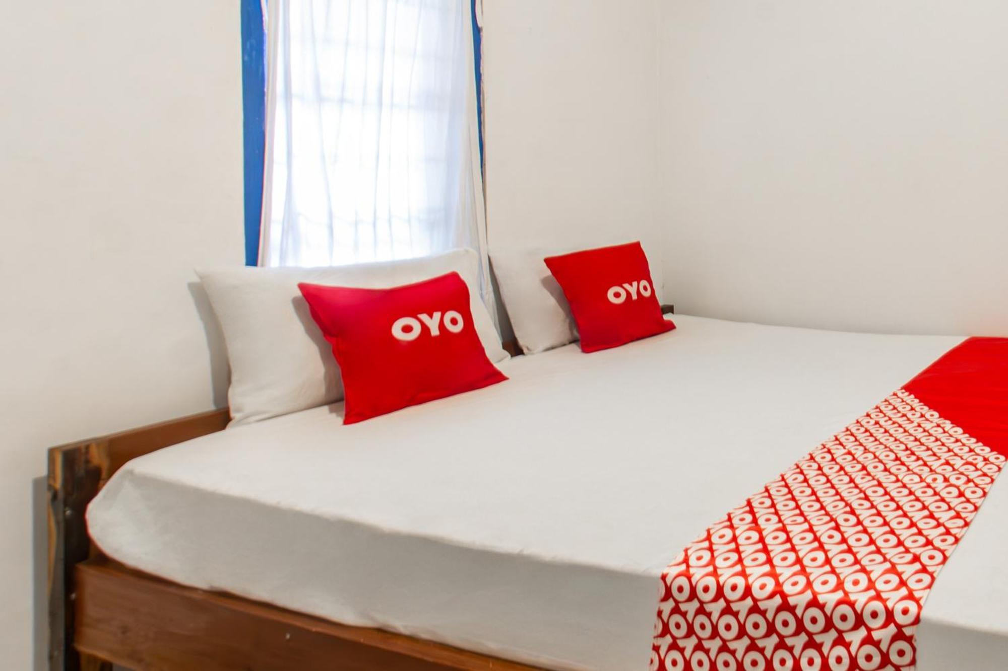 Kawi Homestay Praya Luaran gambar